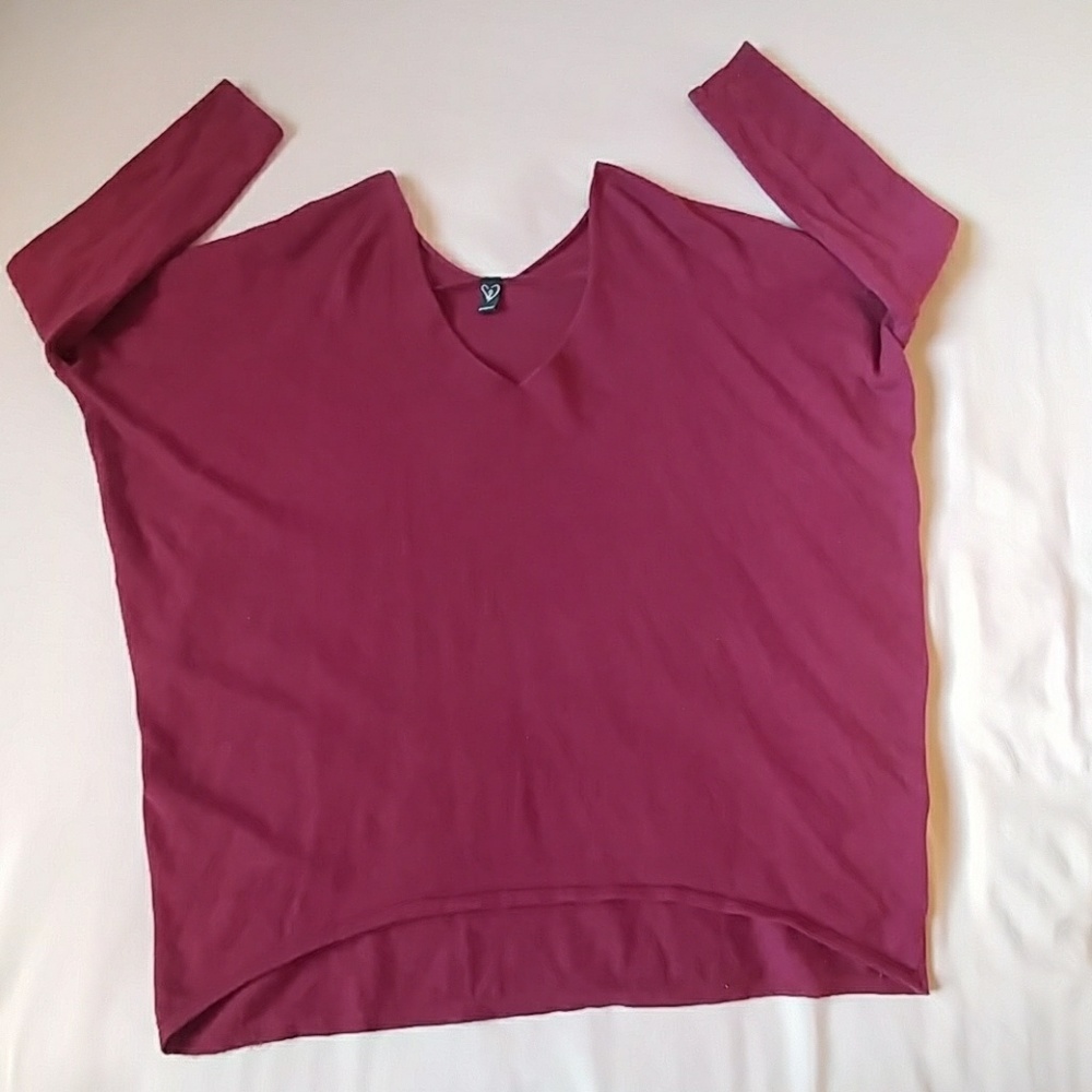 Over sized off the shoulder v-neck Sweater